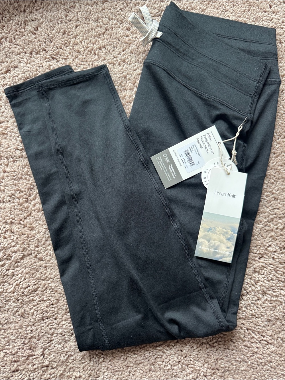 Vuori Black DreamKnit Leggings